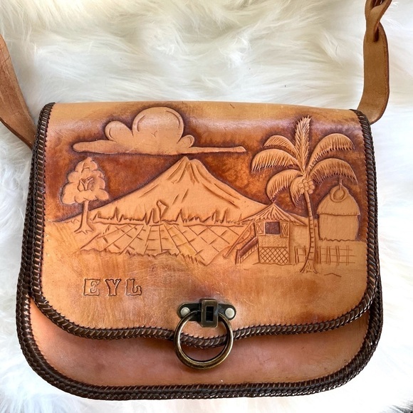 "Heirloom Saddle" Vintage Tooled Leather Shoulder Bag- Western Boho Artisan - Picture 3 of 16